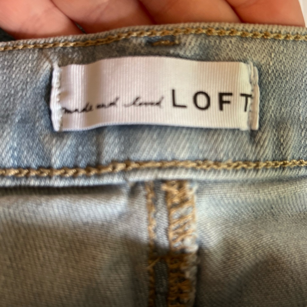Loft The Girlfriend Light Wash Jeans - women’s size 14/32 - Picture 2 of 10